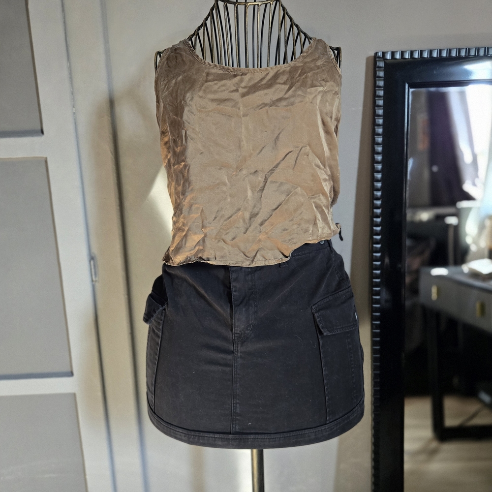 Women's Tan Sleeveless Top